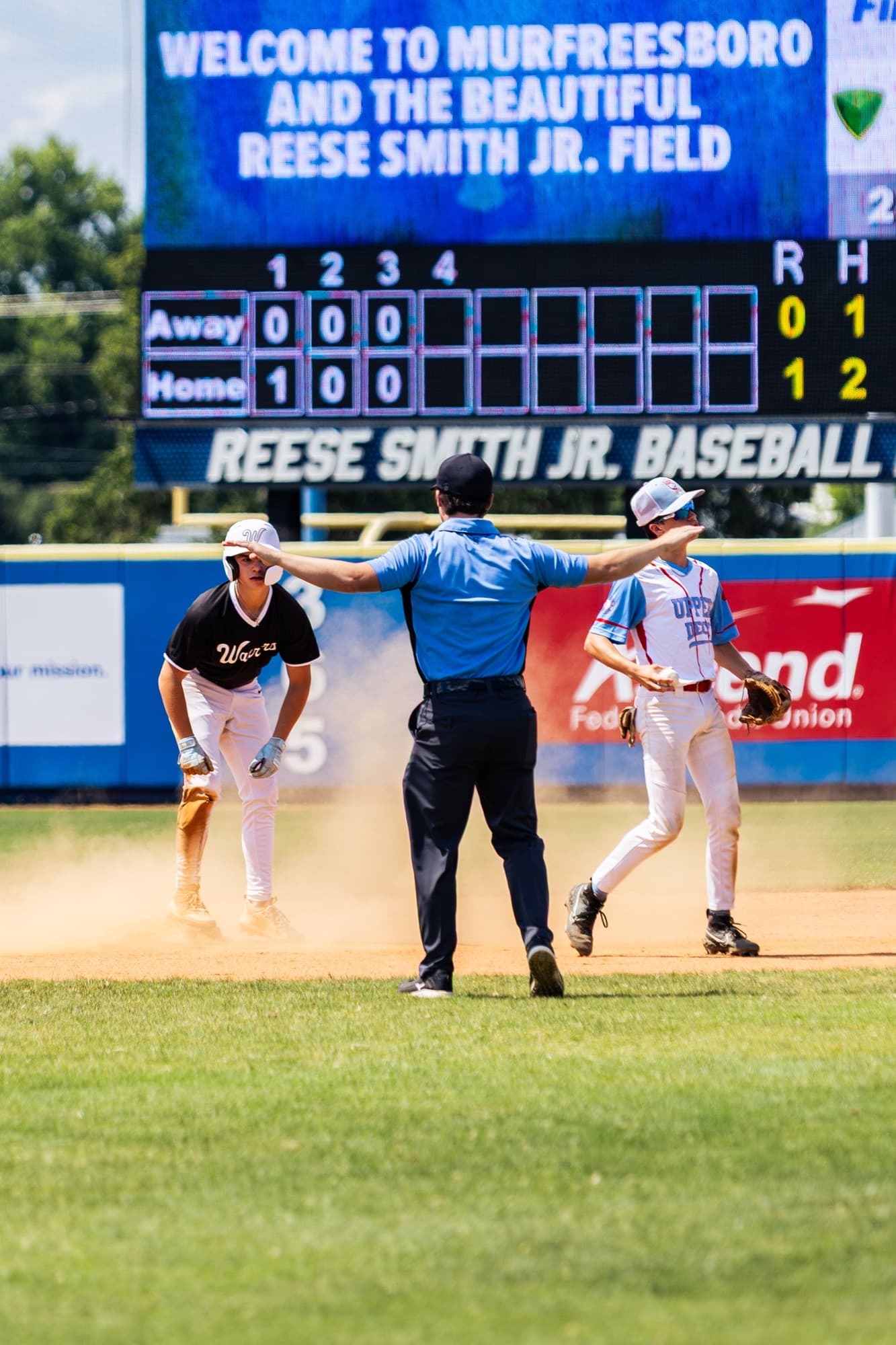 Warriors — Stealing Second — Warriors Baseball Club