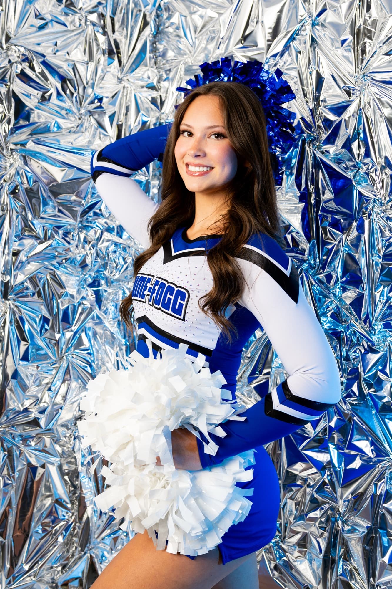 Hume-Fogg Cheer — Studio Portrait — Hume-Fogg Academy